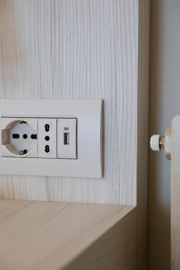 Hotel La Nuova Rotaia Gallarate Eksteriør bilde