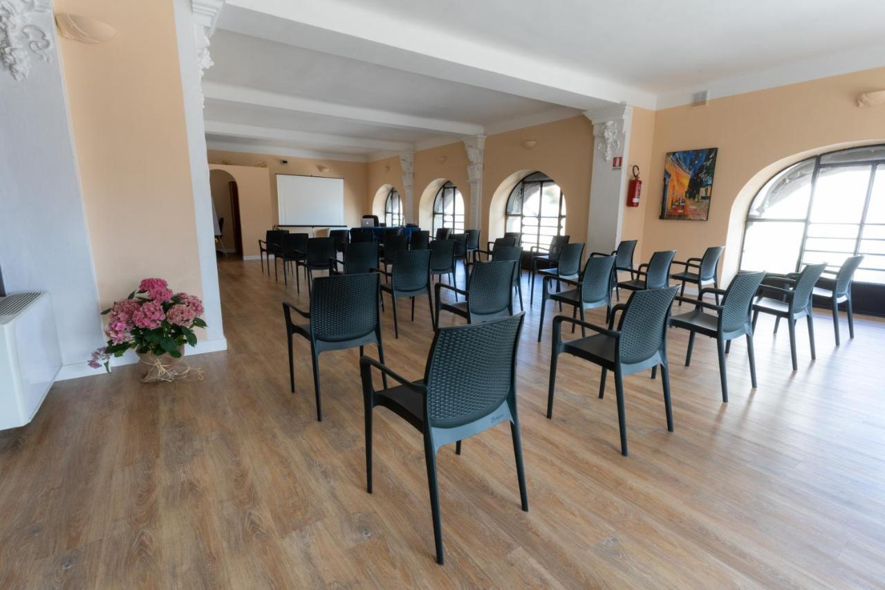 Hotel La Nuova Rotaia Gallarate Eksteriør bilde