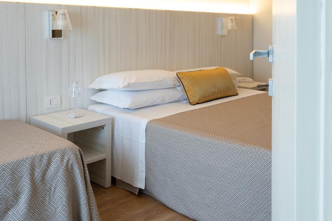 Hotel La Nuova Rotaia Gallarate Eksteriør bilde