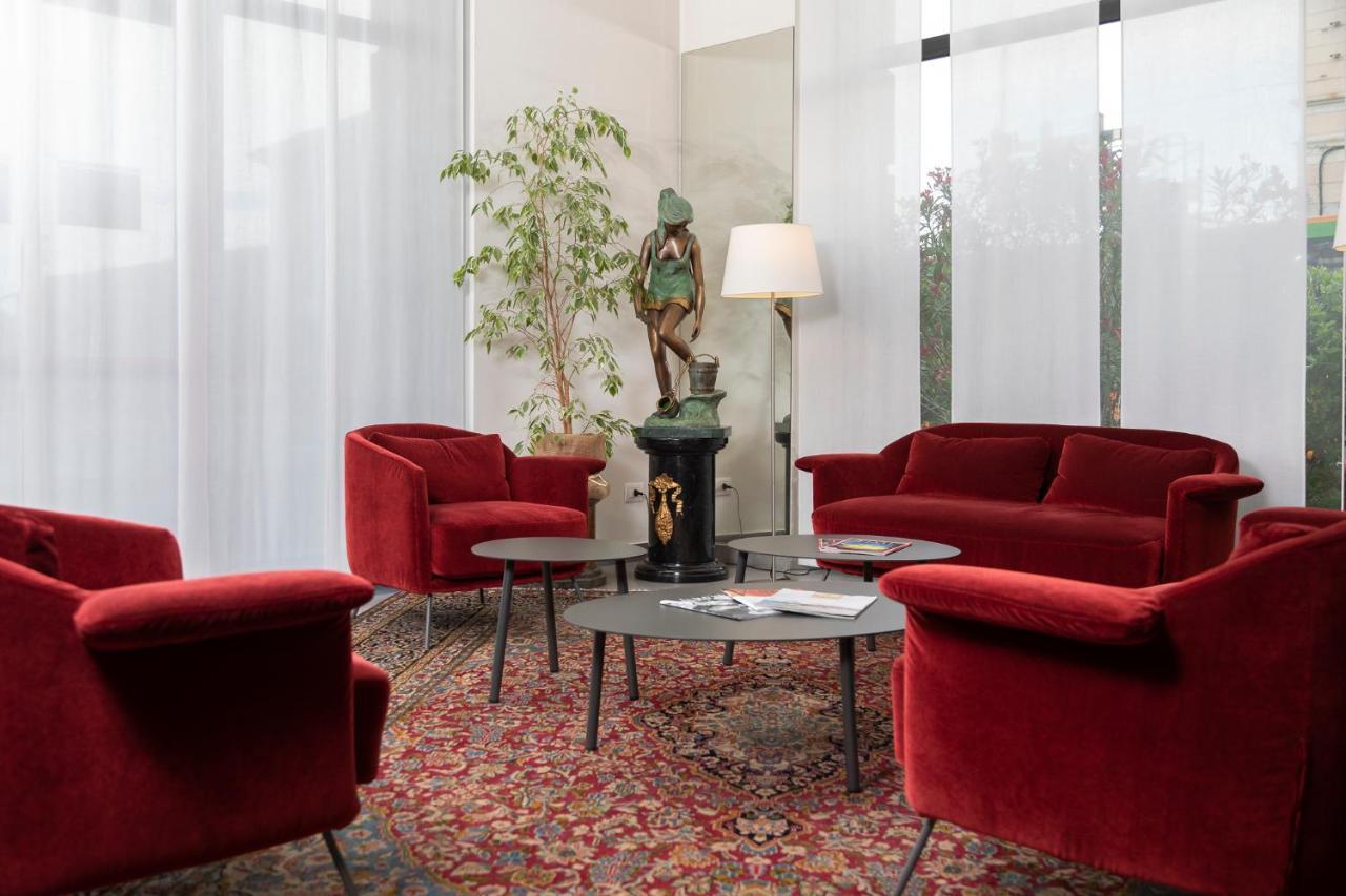 Hotel La Nuova Rotaia Gallarate Eksteriør bilde